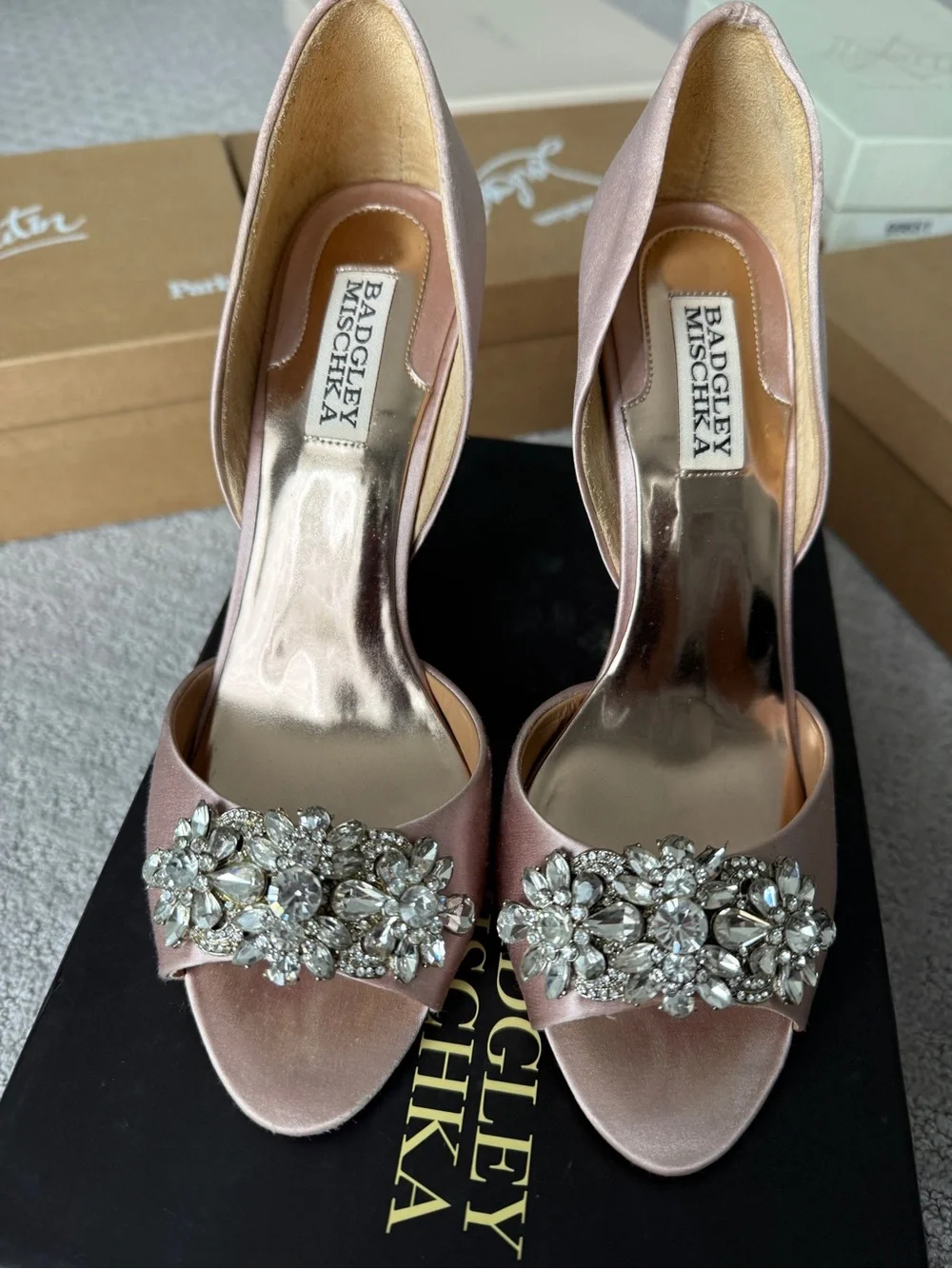 Badgley Mischka Pink Heels size 8